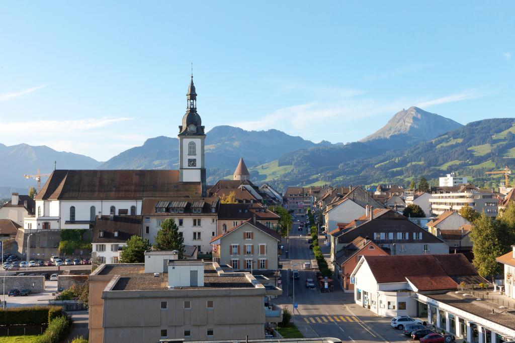 Hotel Rallye & Entrees Aux Bains De La Gruyere Булле Экстерьер фото